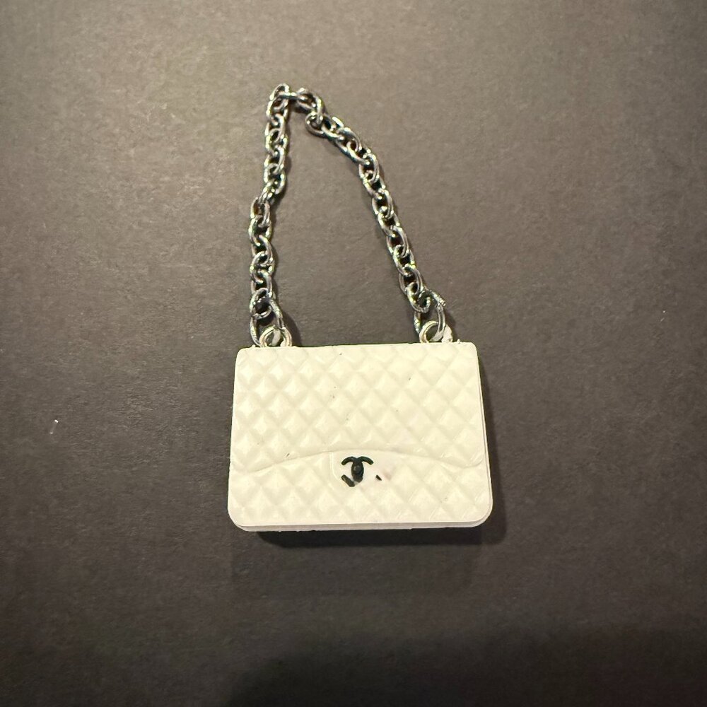 WHITE DESIGNER PURSE FOR LABUBU, OTHER SMALL DOLLS